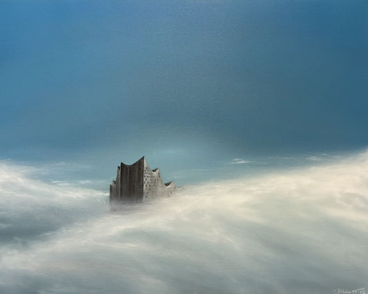 Elbphilharmonie in den Wolken (Serie: out of the BLUE)